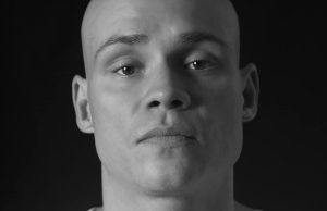 Premiere: Dexter Kane - Perception Management