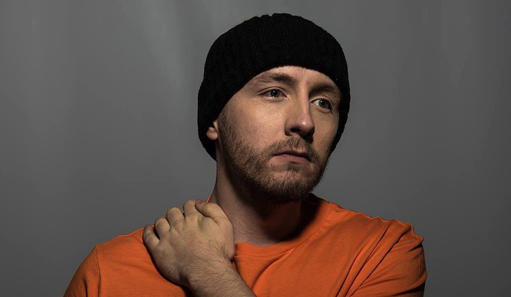 MIX261: Oliver Carloni